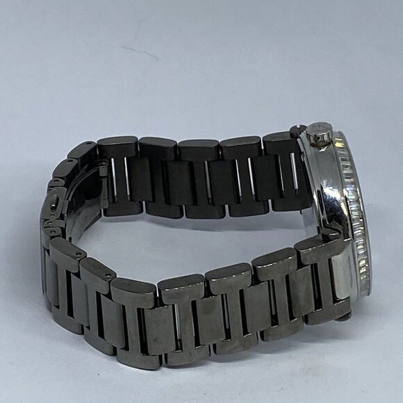 Michael Kors MK5866 Women Silver Stainless Steel Analog Dial Quartz Watch BQ609 - Picture 12 of 12